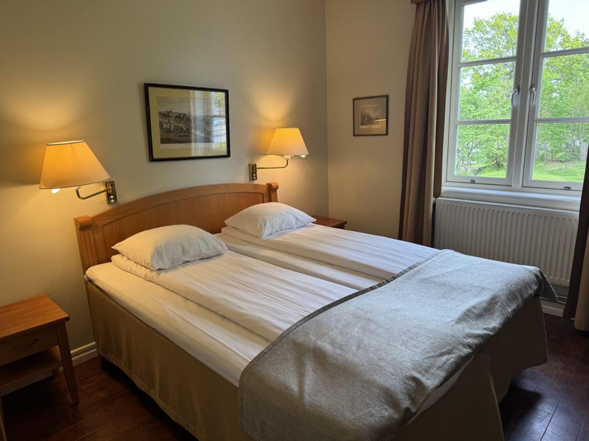 Hotel Tanum Gestgifveri Tanumshede Ngoại thất bức ảnh